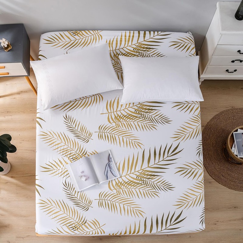 Fitted Sheet 160 x 200 cm - Gold Leaves Pattern