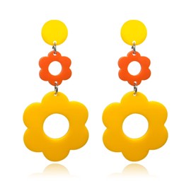 Fuvirou Acrylic Flower Earrings for Women Double Daisy Drop Earrings Boho Resin Flowers Floral Earrings Y2k Yellow White Flowers 60/70s Statement Earrings (yellow)