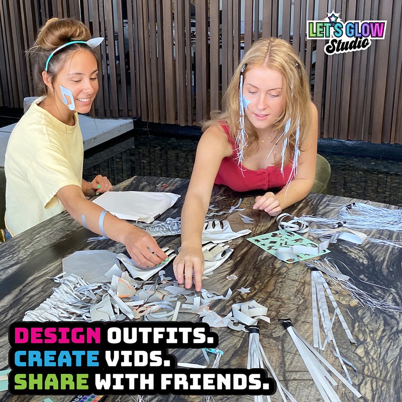 LetsGlow Studio Gloves Accessory Pack