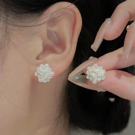 Xmsrn Vintage Camellia Flower Earrings White Flower Stud Earrings Tiny Camellia Earrings White Flower Statement Stud Earrings for Women