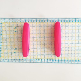 Bequilter 2 Packs Quilting Ruler Handle Grips Strong Adhesive for Templates and Flat Rulers