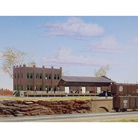 Walthers Cornerstone N Scale Model Water Street Freight Terminal Kit, 11 x 3-1/2" 27.5 x 8.7cm
