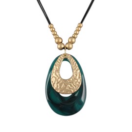 GelConnie Boho Green Teardrop Pendant Necklace for Women, Long Adjustable Faux Leather Cord with Gold-Plated Metal, Statement Hippie Style Jewelry