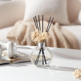 Donurex Flower Reed Diffuser Set 5.07oz Gardenia Scent Diffuser with Sticks Home Fragrance Reed Diffuser for Bathroom Shelf Decor