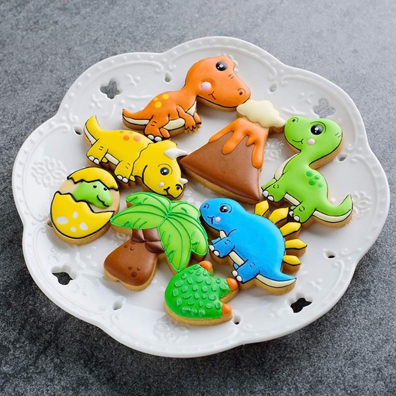 Dinosaur Cookie Cutters with Matching Cookie Stencils -Set of 16-8Pcs