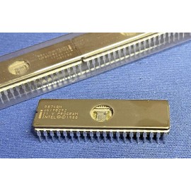 Intel D8748H U6190292 Intel CPU 40-Pin CERDIP Vintage D8748 ORIG TUBES COLLECTIBLE NEW