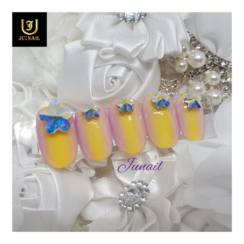 Yellow Gras Flower Swirl Handmade Nail Tips - Short Almond
