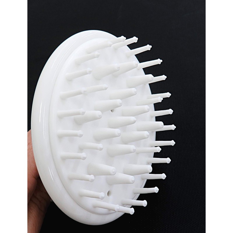 Towa Sangyo Lyracare 32311 32311 Shampoo Massage Brush, White