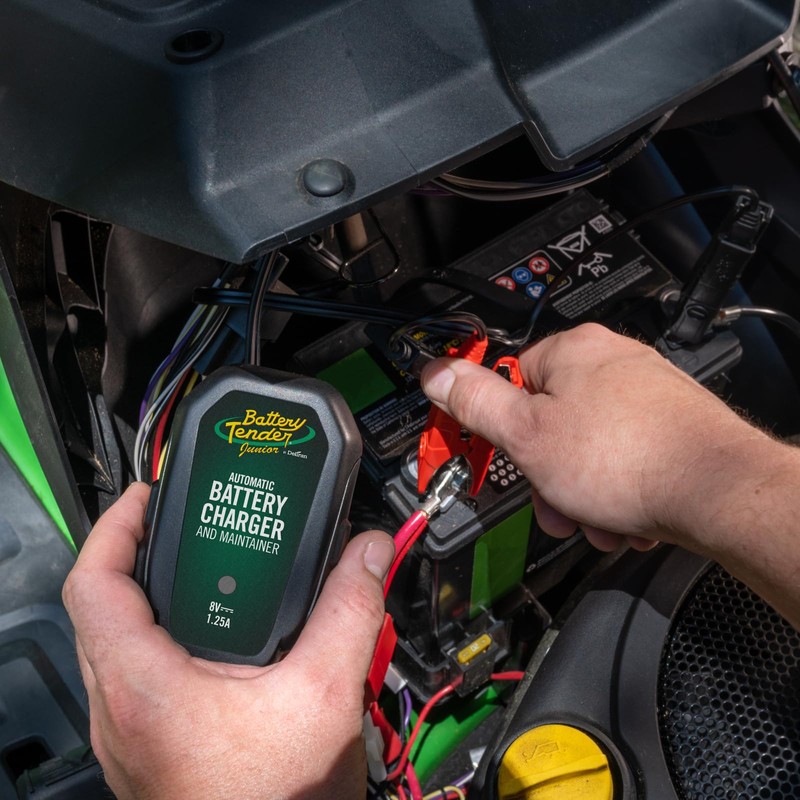 Battery Tender Junior 8V, 1.25 AMP Car Battery Charger and