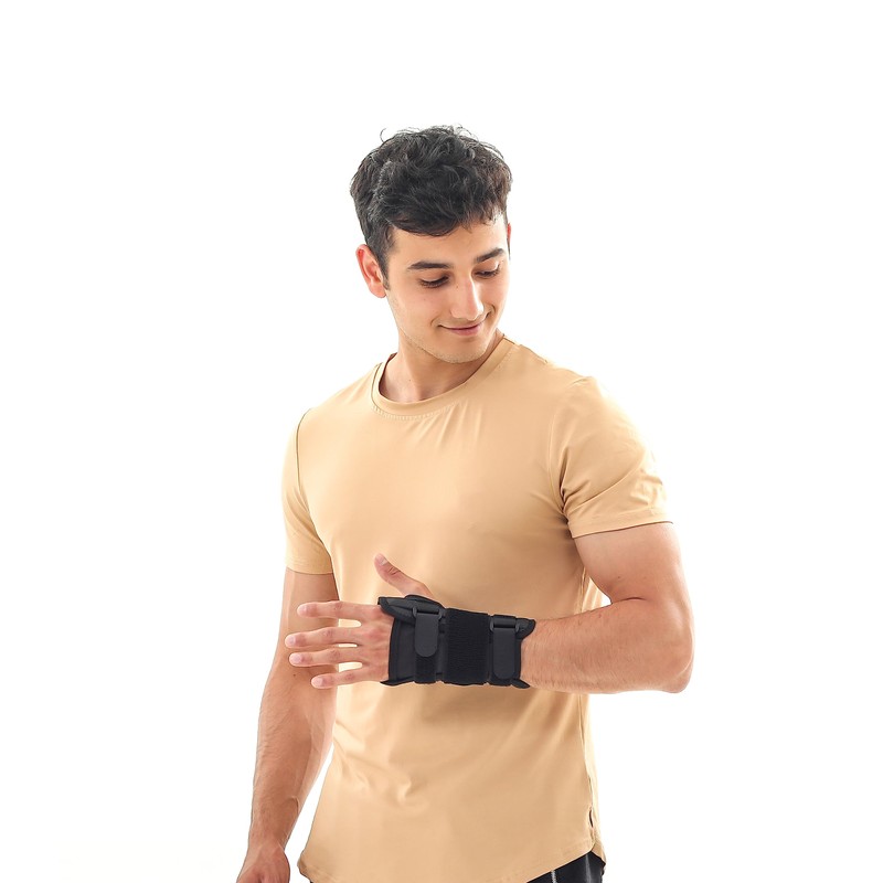 Carpal Tunnel Wrist Brace Adjustable (Both Hands) Semi-Rigid Wrist Support