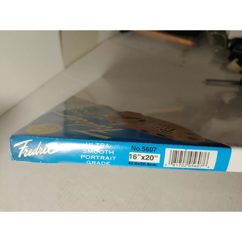 Fredrix Blue Label Ultra-Smooth Portrait Grade Pre-Stretched Artist Canvas 16x20