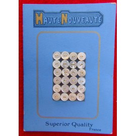 VINTAGE "HAUTE NOUVEAVTE"~24 SMALL ABALONE SHELL BUTTON CARD~IRIDESCEN