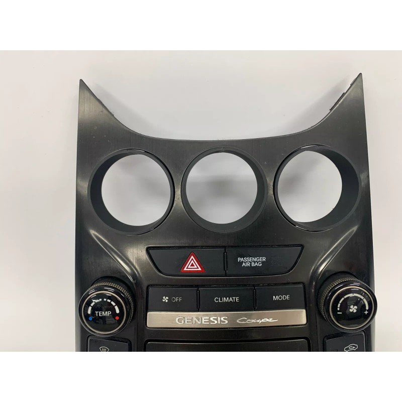 Genesis Coupe 13-16 Climate Control Gauge Pod