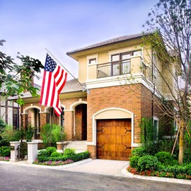 Aobrodzo Flag Poles for Outside House, 6 FT Flag Pole Kit with No-Tangle Aluminum Ring Clips and Holder Mounting Bracket, Heavy Duty Stainless Steel Flagpole for Boat Dock Deck Porch Sport (1 Pack)