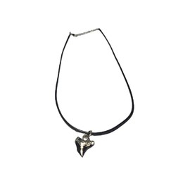 BLUSUPERSHOP Real Shark Tooth Pendant Necklace 1.5 x 1.5 cm Made of Wet Metal Silver and Adjustable Band 45-48 cm Tribal Unisex Taglia unica, Zamak Bathroom Silver, No, zamak bathroom silver, No