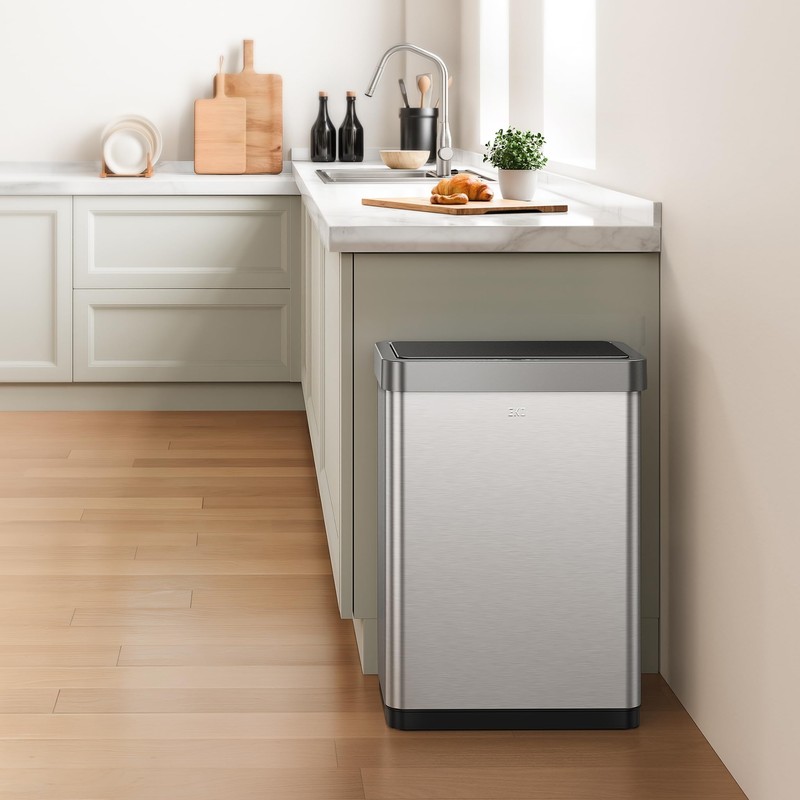 EKO Mirage-X 47 Liter / 12.4 Gallon Touchless Rectangular Motion