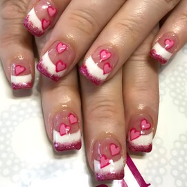 24Pcs Pink Valentines Day Nails Heart Press on Nails Short Square French Tip Fake Nails Pink Heart False Nails Full Cover Artificial Glue on Nails Valentines Stick on Nails for Women Nail Supplies