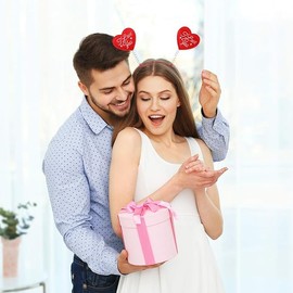 4pcs Love Heart Headband Glitter Red Heart Head Boppers Valentines Day Hair Bands Hair Hoops Party Costume Accessories for New Year Wedding (Red, One size)