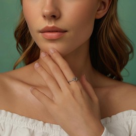 Kerraom Star of David Ring 925 Sterling Silver Open Hexagram Women's Ring Adjustable Star Ring Judeo Christian Religious Gift for Girls Women, Sterling Silver