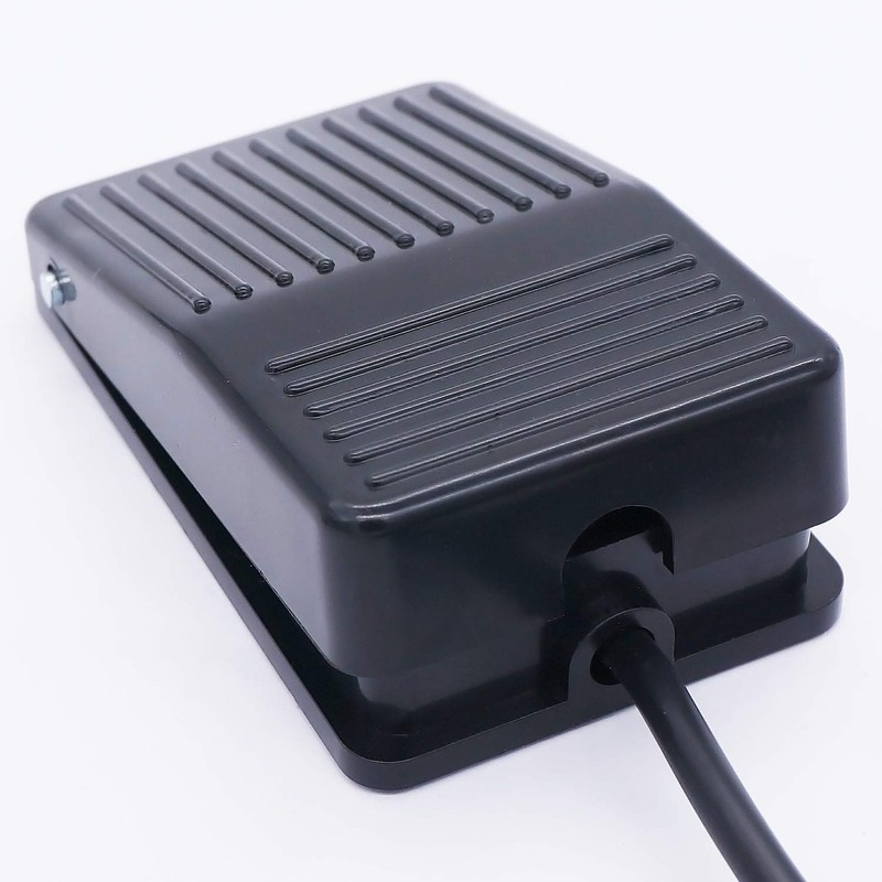 Twidec/10A 250VAC Momentary Nonslip Plastic Foot Pedal Switch SPDT NO