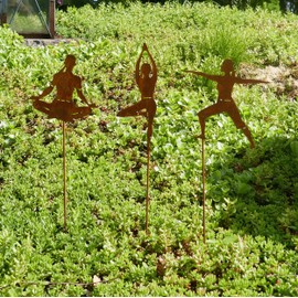 Storm's Gartenzaubereien Yoga Flower Bed Stakes Set of 3 Yoga Figures Decoration Garden Stake Set of 3 30 cm in Rust Look for Balcony or Patio