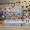 Gafas de sol Rack Acrílico Dos vasos de dos filas