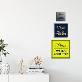 Signs ByLITA Square Classy Please Watch Your Step Sign con cinta adhesiva, se monta en cualquier superficie, resistente a la intemperie, uso en interiores y exteriores (negro/dorado) – S