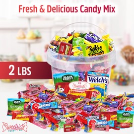 Bulk Candy Variety Pack - 2 Pound Care Package Assorted Basket, Snack Food Gift, Office Assortment Gift for Birthday Party, Kids, College Students & Adults (Pack of 1))