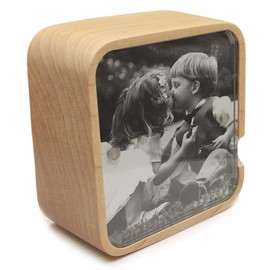 falado Wind Up Solid Wood Music Box with Photo Frame, The Best Gift for Christmas/Birthday/Valentine's Day/Mother's Day，Tune of You are My Sunshine. (Maple Wood)