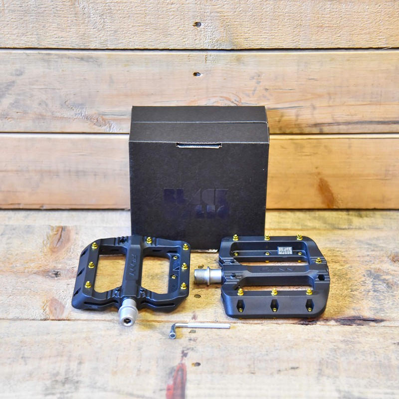 Funn Black Magic Flat Mountain Bike Pedal Set - Wide
