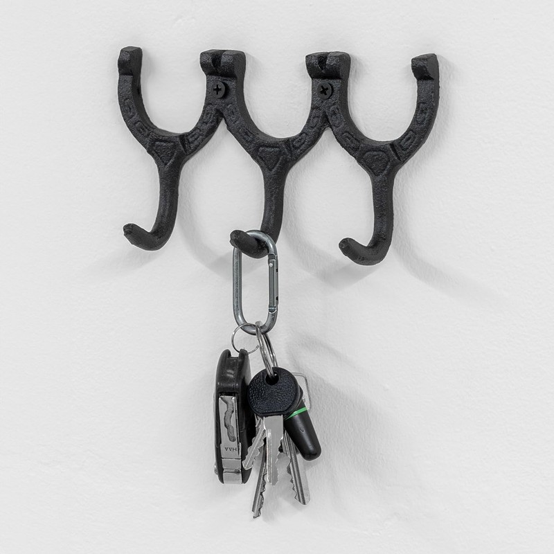 Woodside Cast Iron Wall Mounted Triple Horseshoe Hook Coat/Hat/Key Rack,