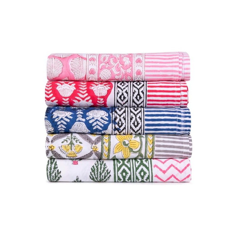 DECORVELL 60" Round Tablecloth (Pink Floral)