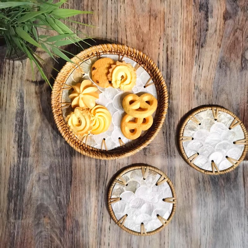 Chicapica 6" Mini Lazy Susan Turntable with 2 Rattan Coasters