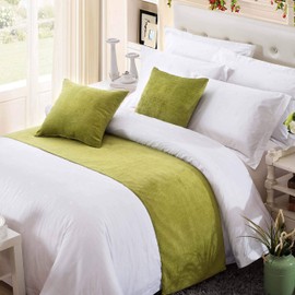 OSVINO Solid Bed Runner Chenille Soft No Fading Modern Bedding Scarf Protection for Bedroom Hotel Wedding Room, Green 210X50cm for 150cm Bed
