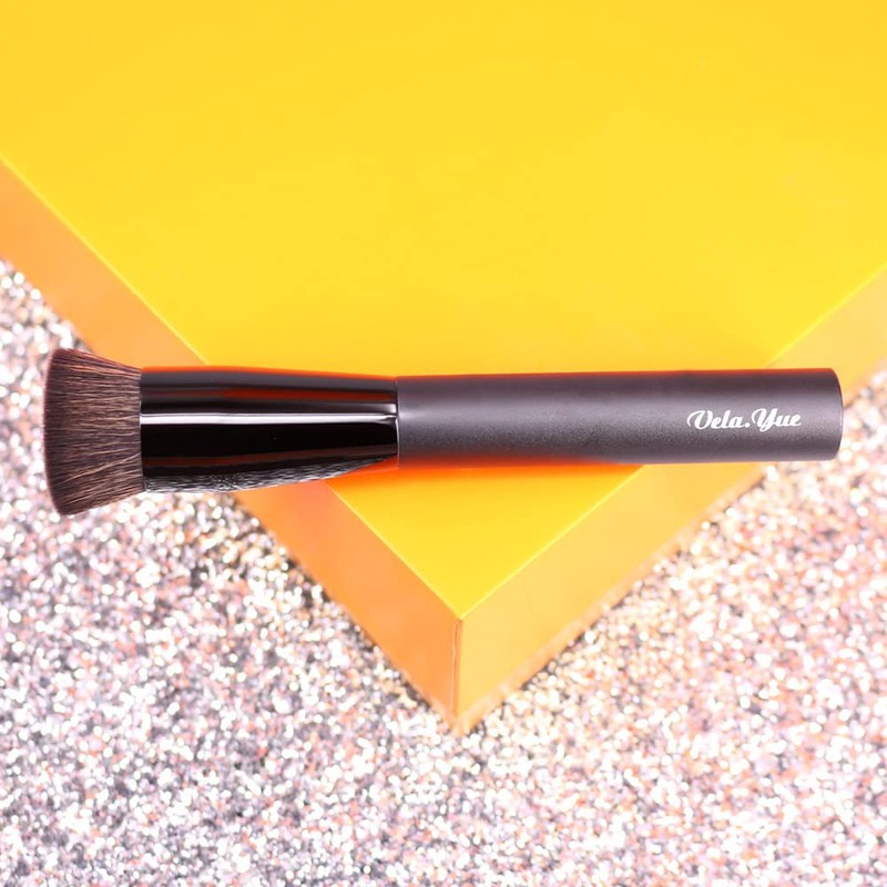 Vela.yue Brush Liquid Foundation
