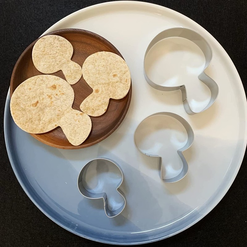UKoosien Linzer Mushroom Cookie Cutter Set of 3 8.5 cm