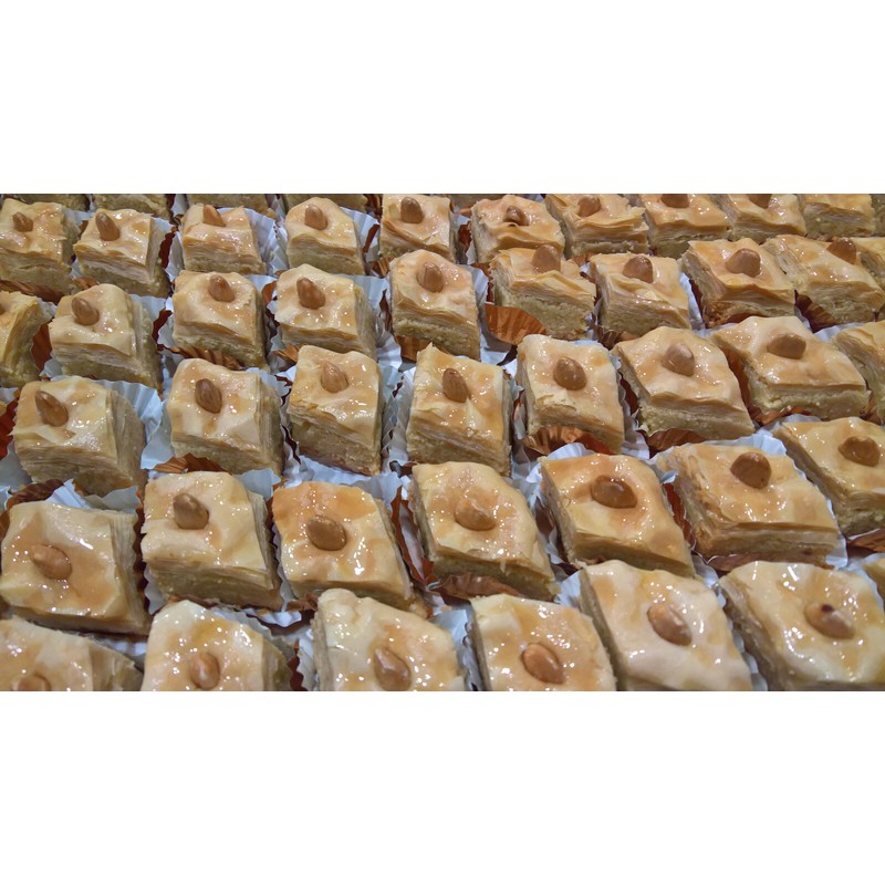 MunaZico Organic Baklava with Almond & RAW Bee Honey! Unique