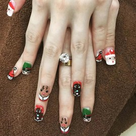 Christmas Press on Nails Short Square Fake Nails Cute Cartoon Elk Santa Claus Hat Christmas Design Acrylic False Nails Full Cover Stick on Nails with Glue for Women and Girls Artificial Nails 24Pcs