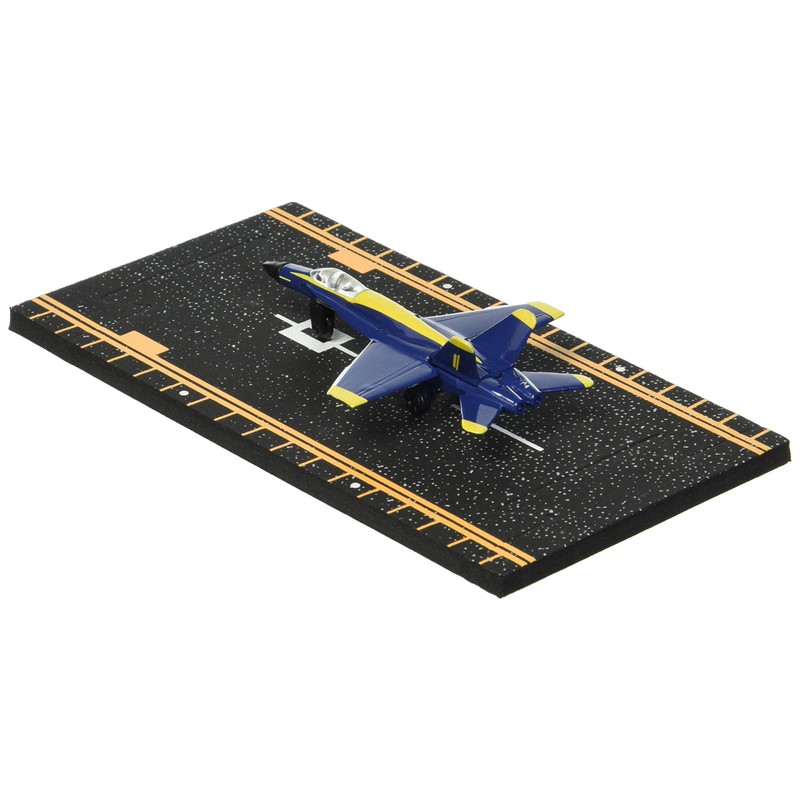 Hot Wings F-18 Blue Angels with Connectible Runway