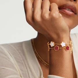 Women Gold Bracelets Jewelry Set - 18K Gold Plated Floral Bracelets,Stainless Steel Charm Bracelet Non-Tarnish,Adjustable lucky Chain Set Trendy Gift,Christmas Valentines Birthday Gifts for Girlfriend