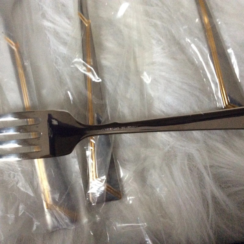 Oneida Golden Era Flatware Place Setting 5 Pieces 18/10 Retired
