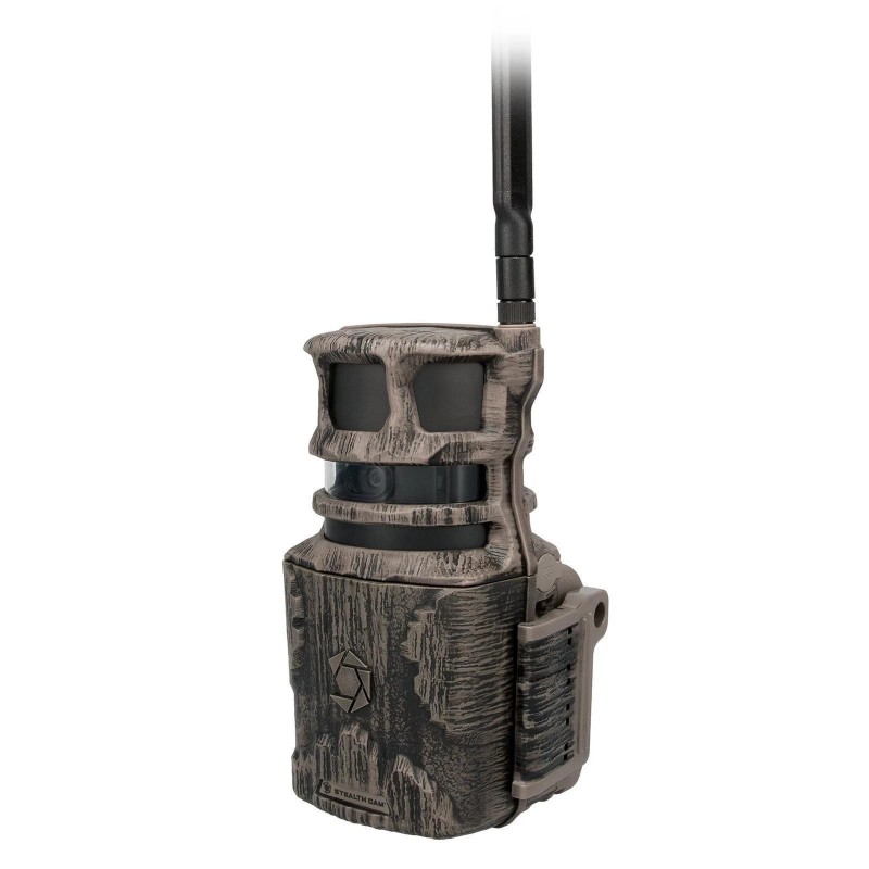 Stealth Cam Revolver PRO 40MP Photo 1440P at 30 FPS