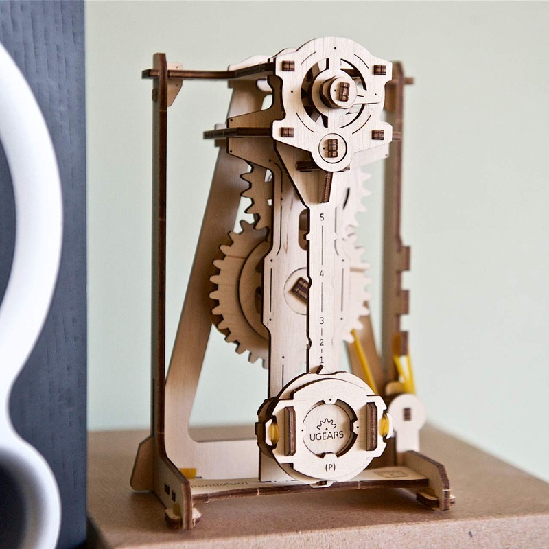 UGEARS 70133 PENDULAR, Brown or Another Natural Wood Tone