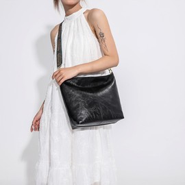 MaijjLyn Hobo Bags for Women Crossbody Purses Guitar Strap Shoulder Handbags Vegan Leather Purse Trendy Boho Tote Bucket Bag Black