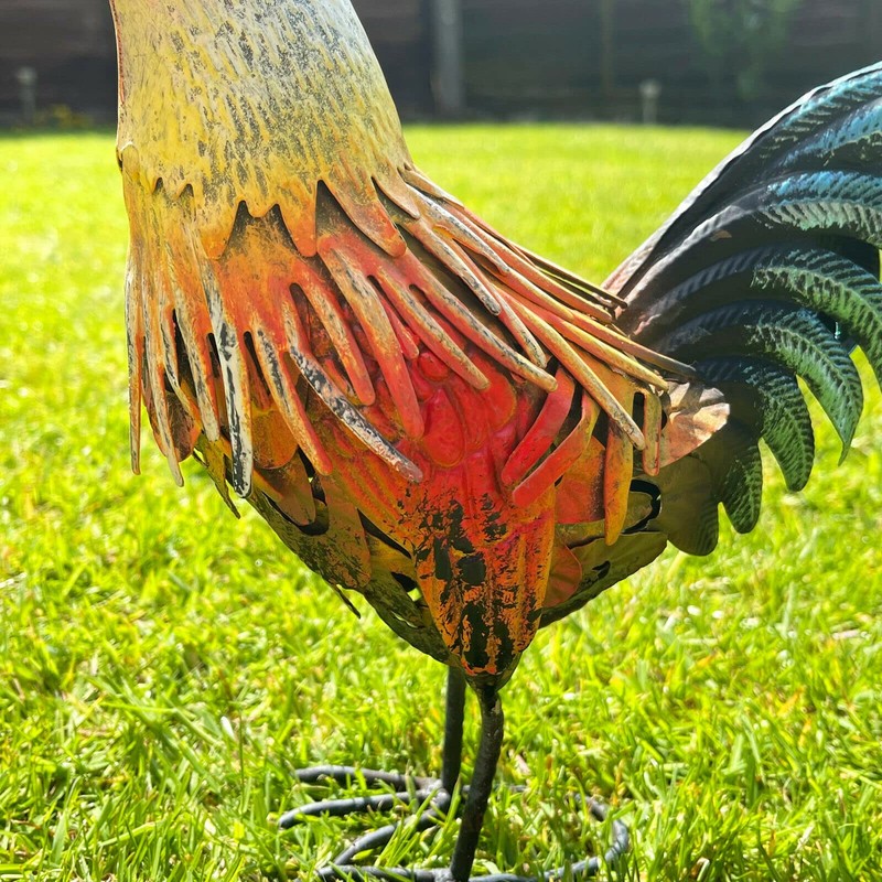 Darthome Metal Rooster Garden Ornament 23x26x8cm Small Farmyard Bird Hand