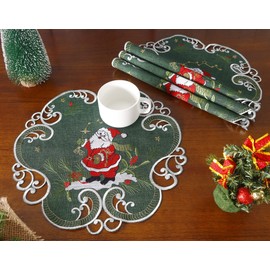 GRANDDECO Christmas Placemats Set of 4 Round 14inch Embroidered Snowman and Holly Trees Pattern Festive Winter Dresser Scarf Table Topper for Family Xmas Home Kitchen Dinner Party Decoration Green