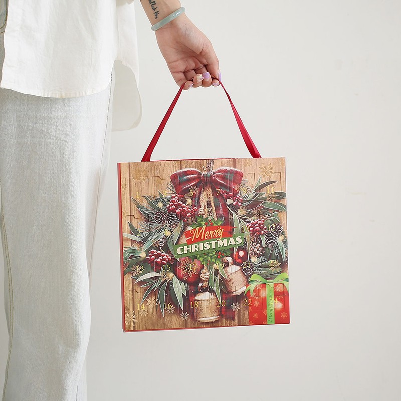 Christmas Necklace Stud Earrings Accessories Gift Set Handheld 25x25x2.5cm