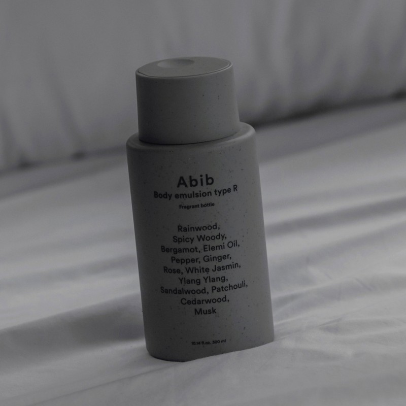 Abib A'PIEU Body Emulsion Type R Fragrant Bottle 300ml