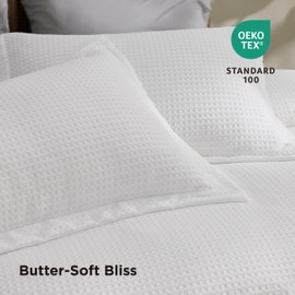 Bedsure Luxury Waffle Duvet Cover King Size - Textured Duvet Cover Set, Soft, Breathable Bedding Set (104"x90") with 2 Pillow Shams for All Season, Pure White, Comforter Not Included