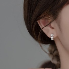 SLUYNZ Sterling Silver CZ Leaf Hoop Earrings for Women Dainty Olive Leaf Hoop Earrings Huggie (A-Silver)